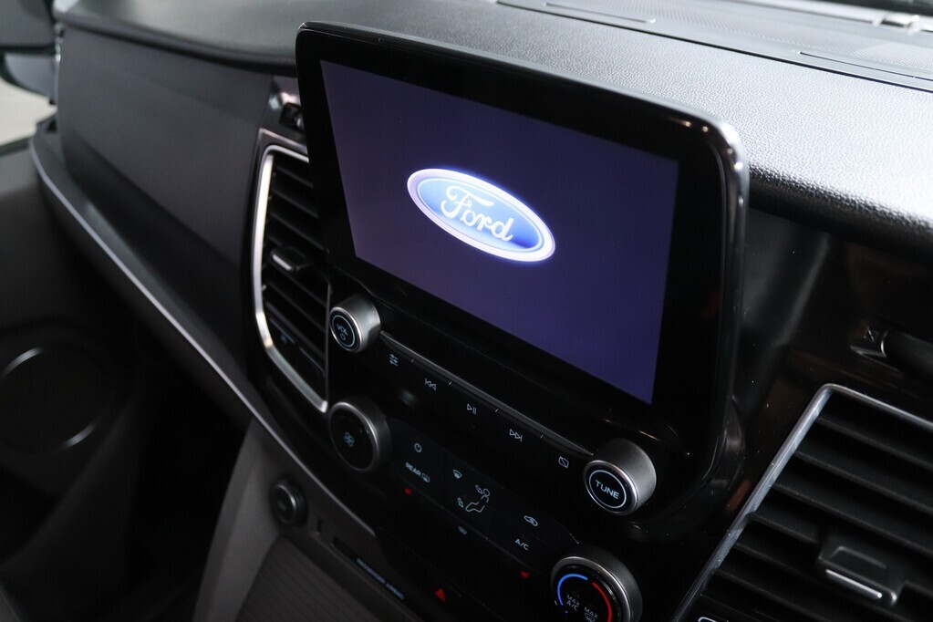 FORD TOURNEO TOURNEO CUSTOM LTD 2.0TDCI A/T (136KW)