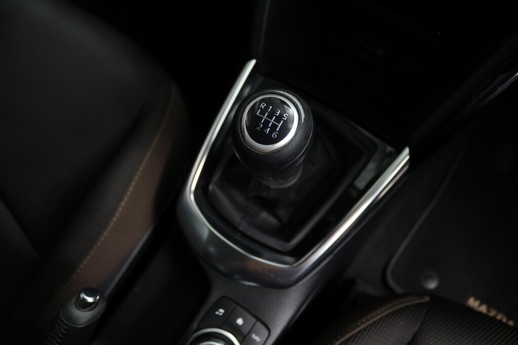 MAZDA MAZDA 2 MAZDA2 1.5 DYNAMIC 5Dr - 12