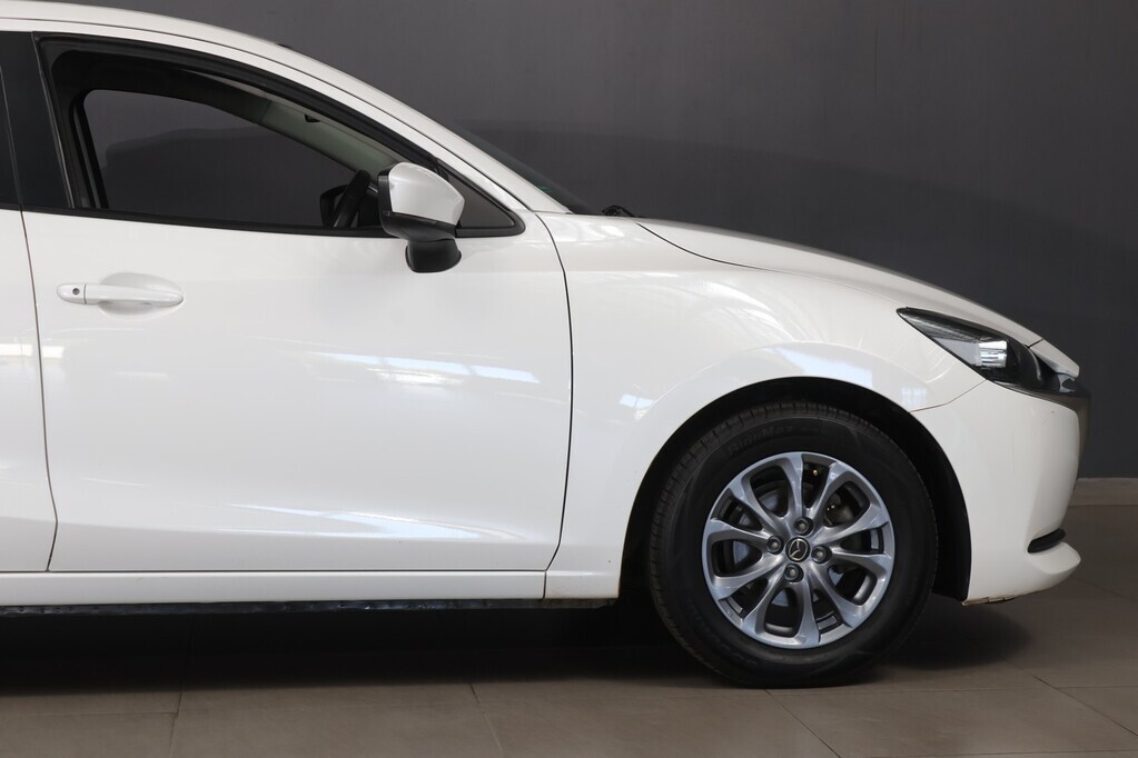 MAZDA MAZDA 2 MAZDA2 1.5 DYNAMIC 5Dr - 17