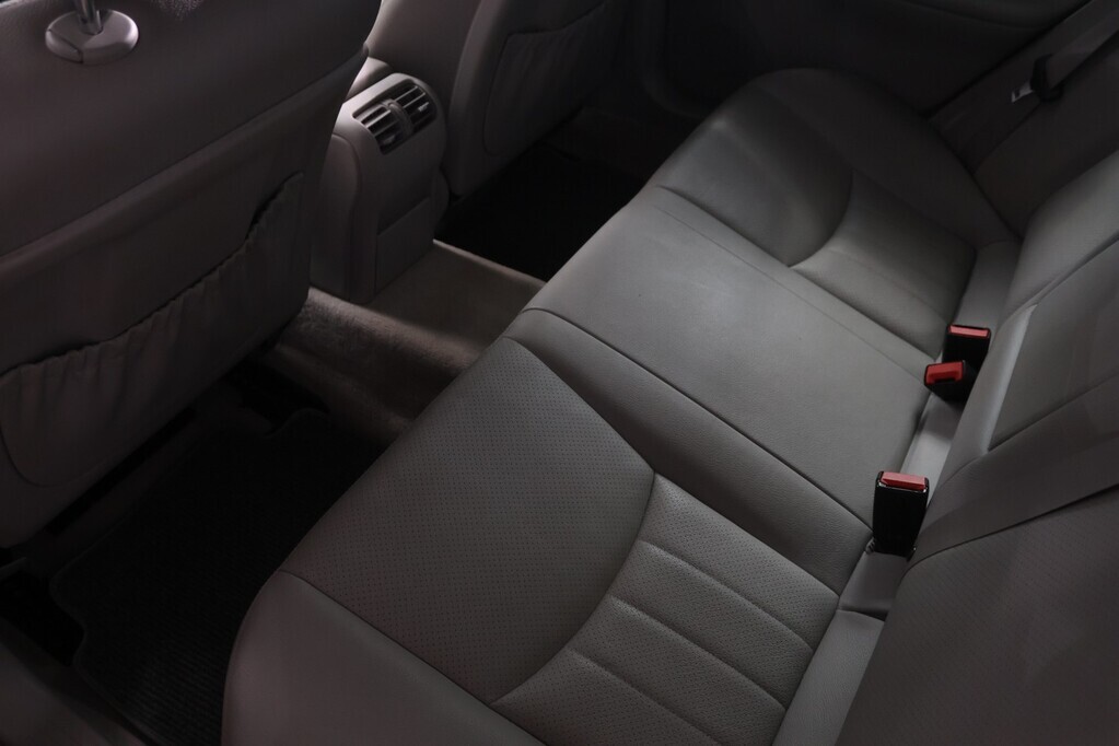 MERCEDES-BENZ C CLASS SEDAN C200K ELEGANCE - 14