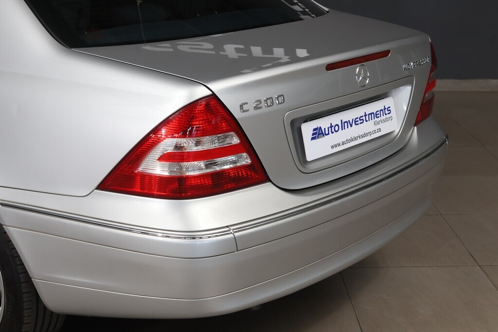 MERCEDES-BENZ C CLASS SEDAN C200K ELEGANCE - 20