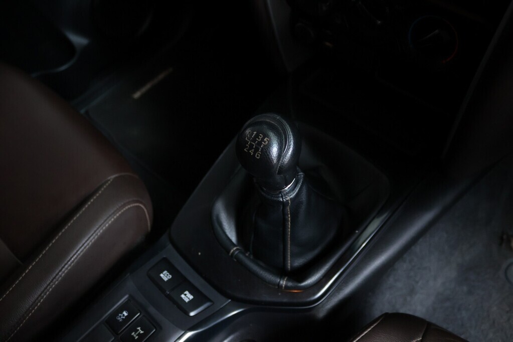 TOYOTA FORTUNER FORTUNER 2.4GD-6 R/B - 11