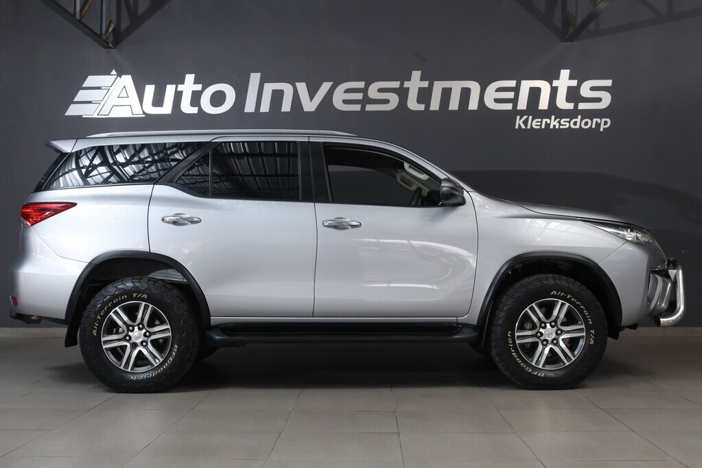 TOYOTA FORTUNER FORTUNER 2.4GD-6 R/B - 15