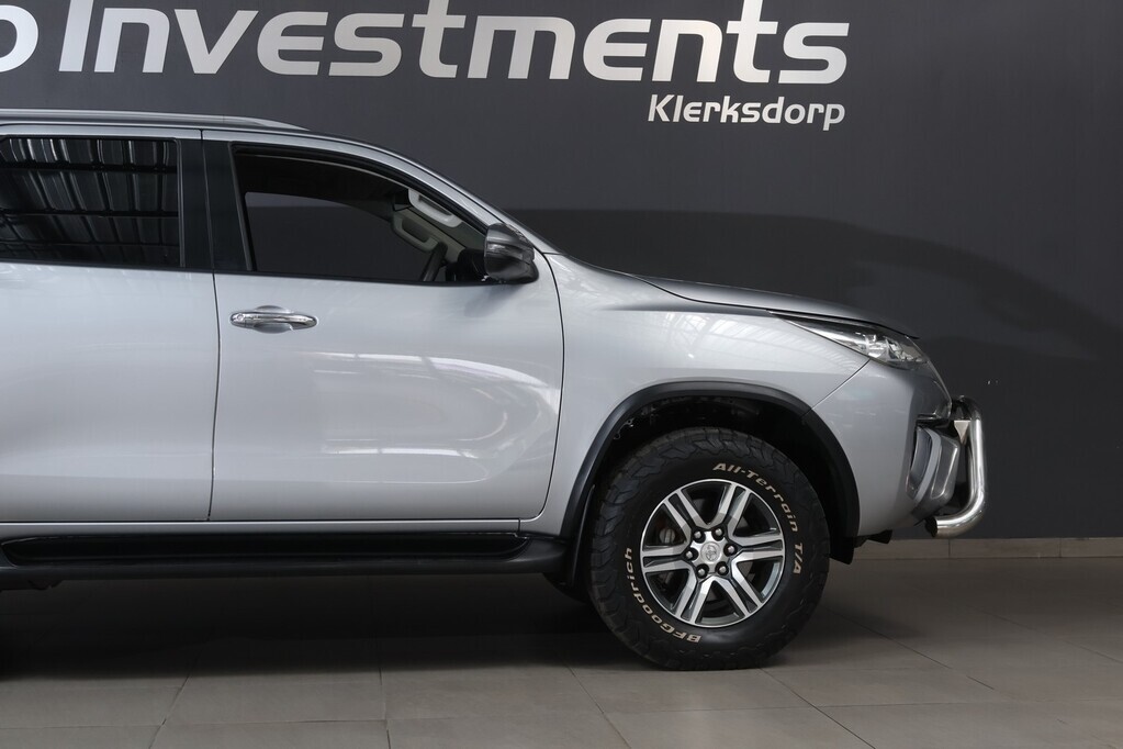 TOYOTA FORTUNER FORTUNER 2.4GD-6 R/B - 17