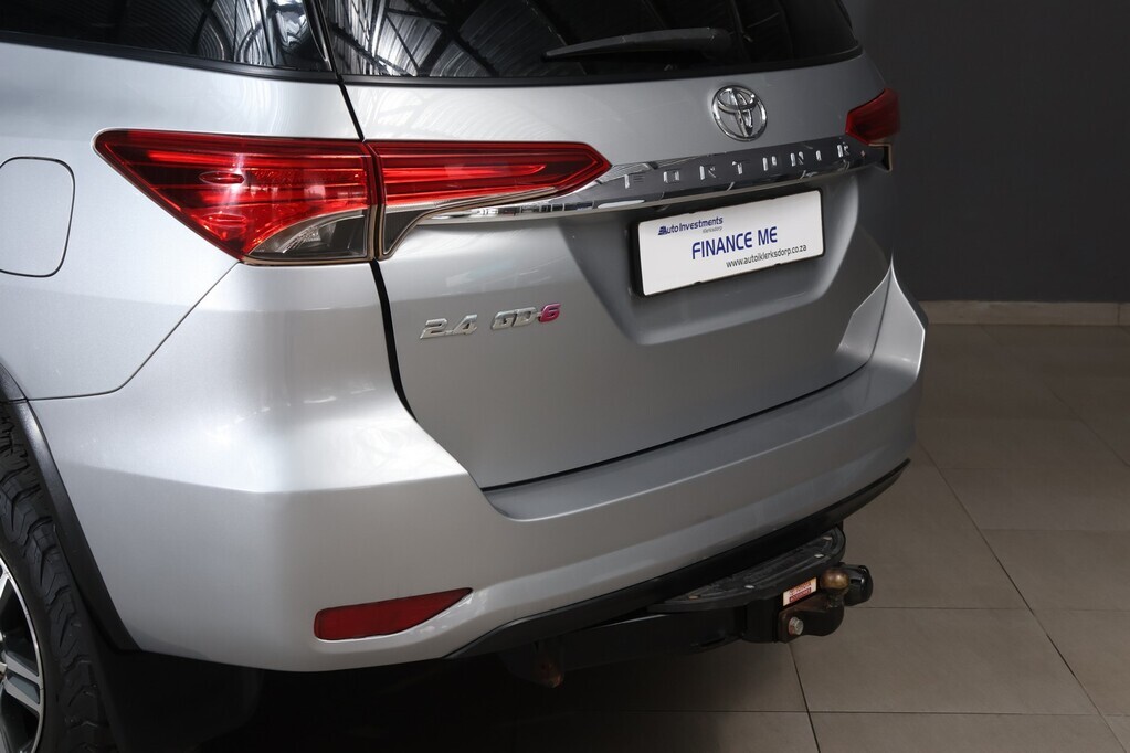 TOYOTA FORTUNER FORTUNER 2.4GD-6 R/B - 20