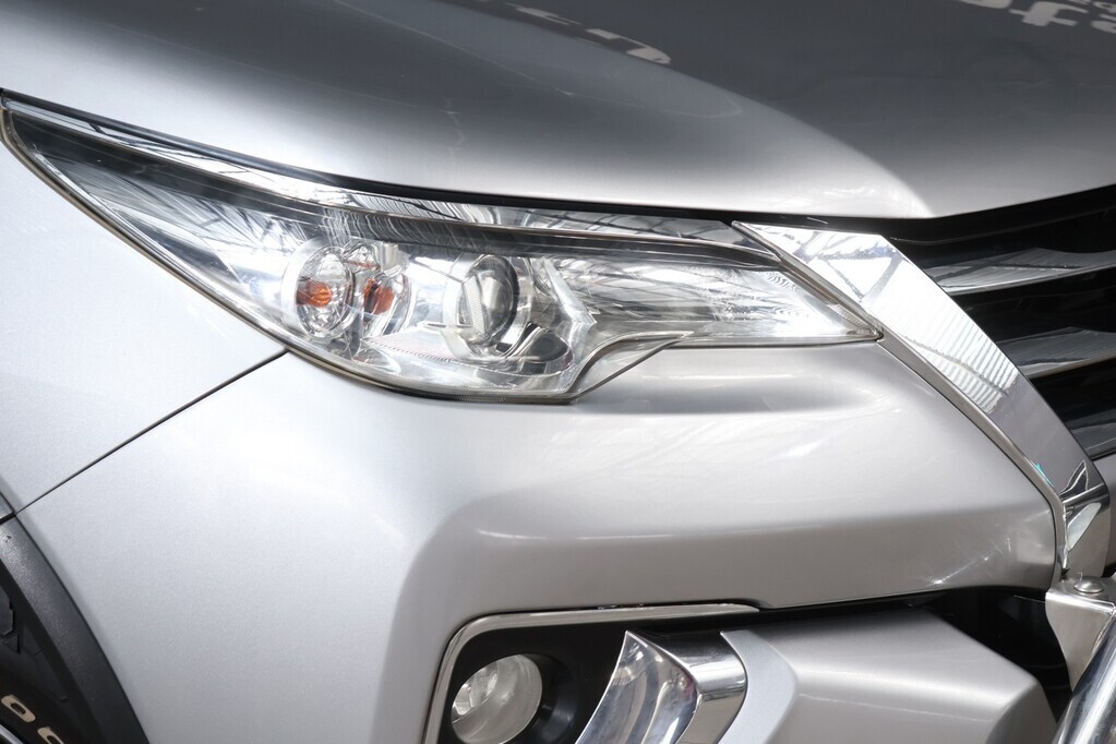 TOYOTA FORTUNER FORTUNER 2.4GD-6 R/B - 3