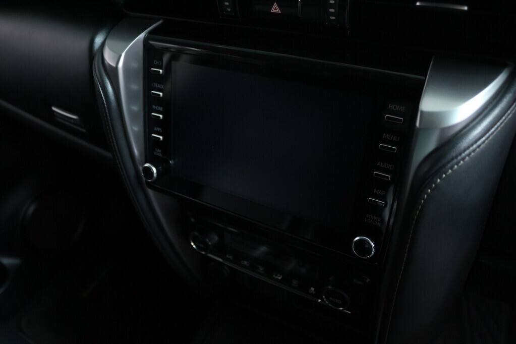 TOYOTA FORTUNER FORTUNER 2.8GD-6 R/B A/T - 10