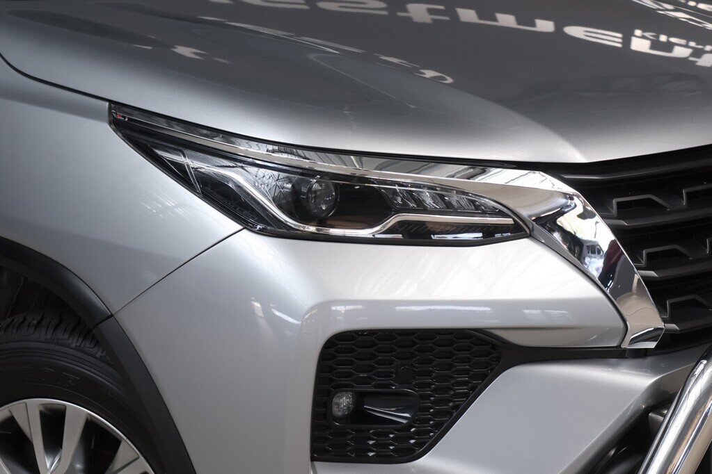 TOYOTA FORTUNER FORTUNER 2.8GD-6 R/B A/T - 3