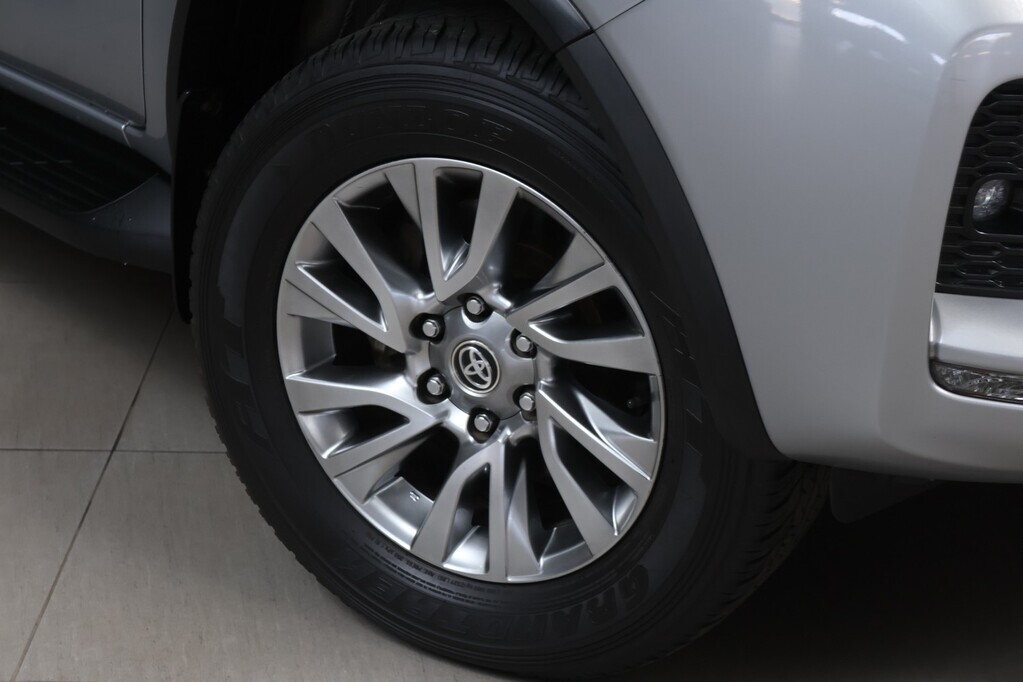 TOYOTA FORTUNER FORTUNER 2.8GD-6 R/B A/T - 5