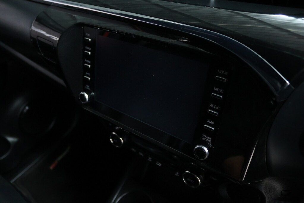 TOYOTA HILUX HILUX 2.8 GD-6 RB LEGEND A/T P/U D/C - 10