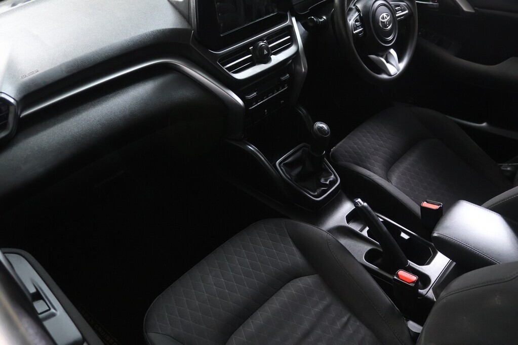 TOYOTA URBAN CRUISER URBAN CRUISER 1.5 XR - 13