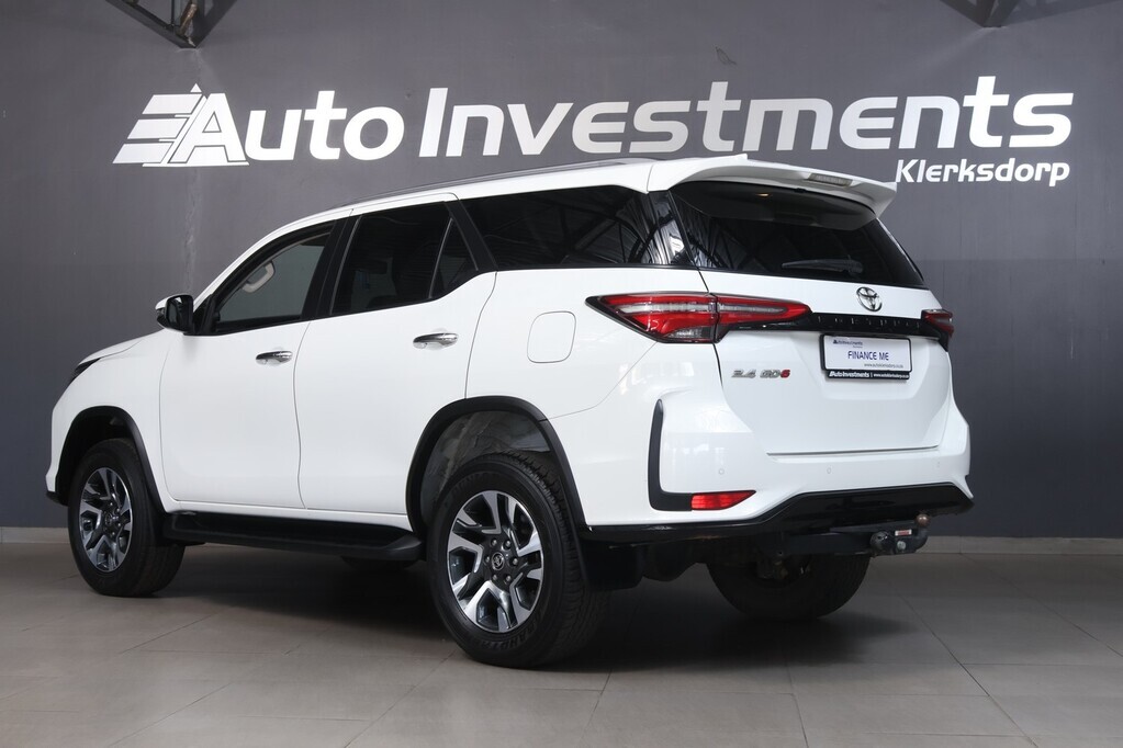 TOYOTA FORTUNER FORTUNER 2.4GD-6 R/B