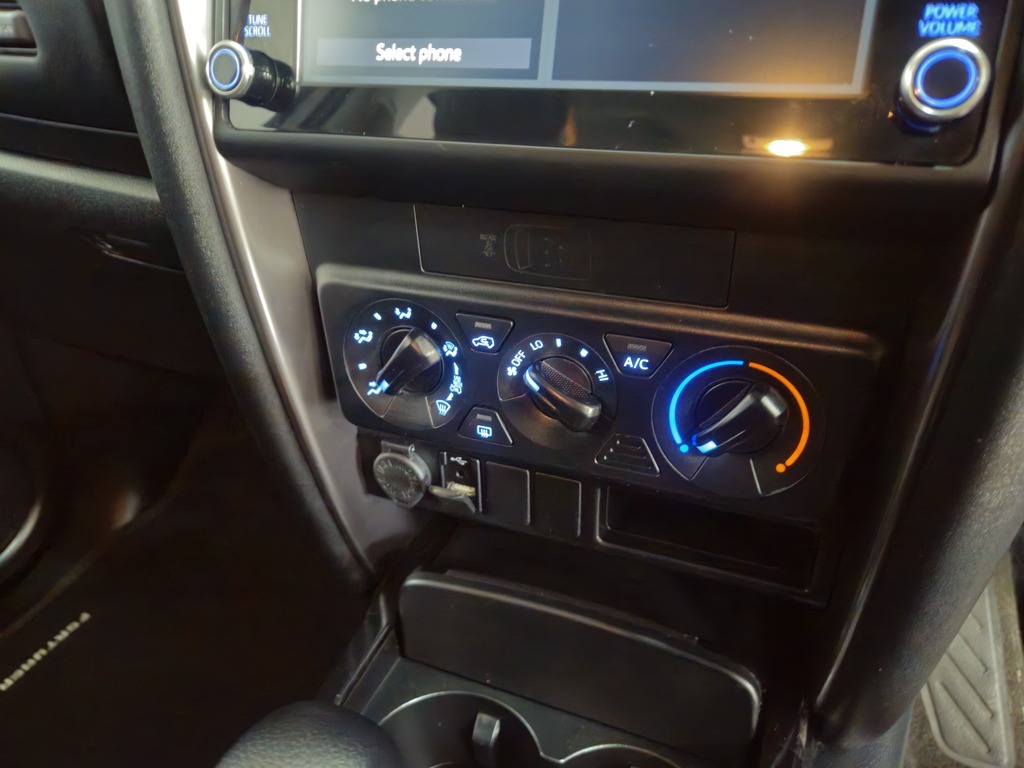 TOYOTA FORTUNER FORTUNER 2.4GD-6 R/B A/T