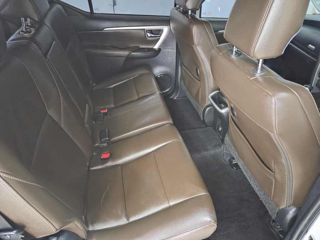 TOYOTA FORTUNER FORTUNER 2.8GD-6 EPIC A/T - 8