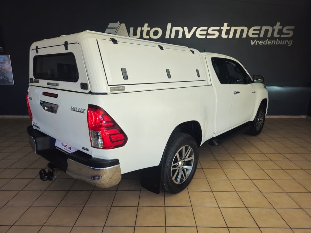 TOYOTA HILUX HILUX 2.8 GD-6 RB RAIDER 4X4 A/T P/U E/CAB