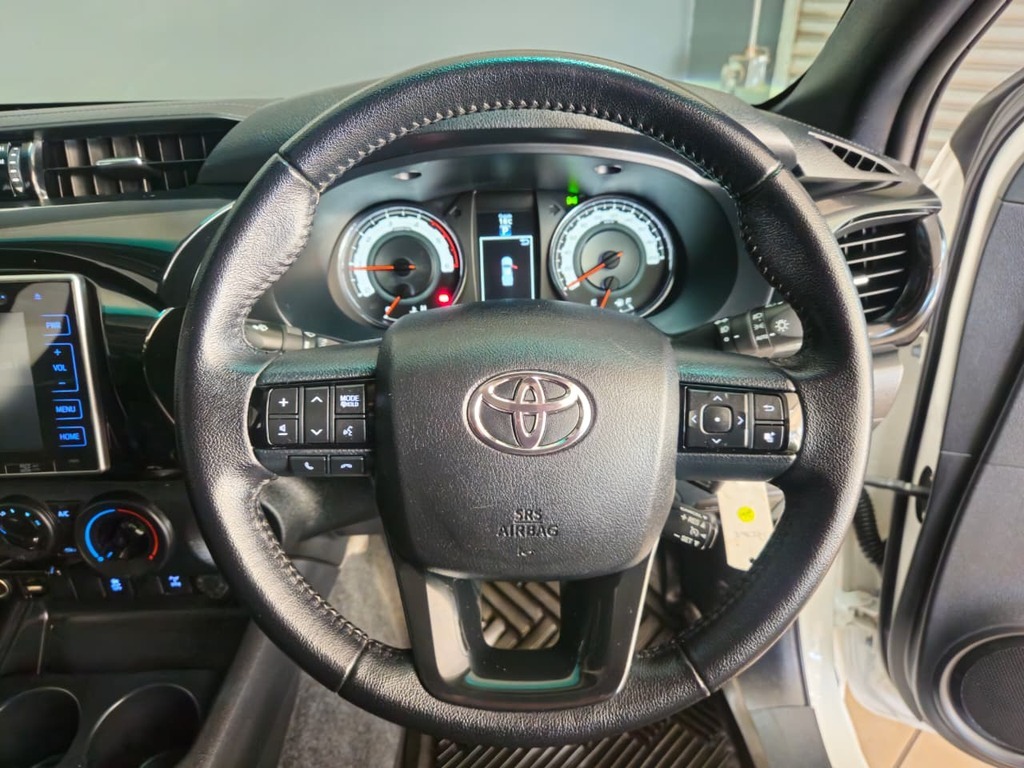 TOYOTA HILUX HILUX 2.8 GD-6 RB RAIDER 4X4 A/T P/U E/CAB