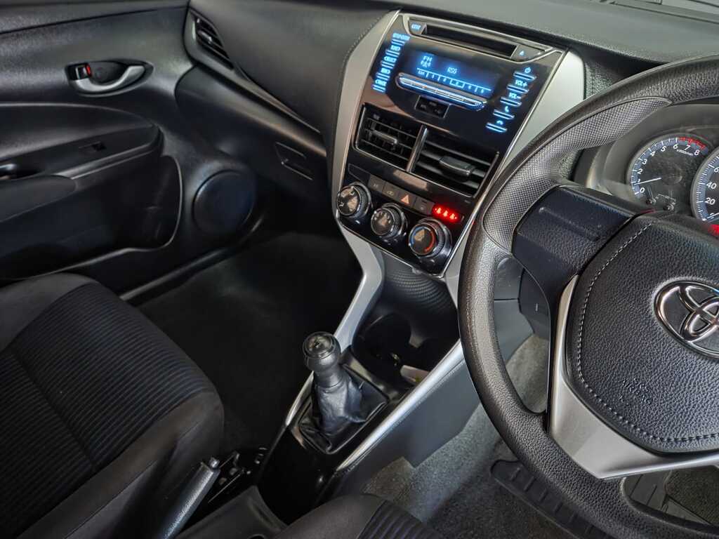 TOYOTA YARIS YARIS 1.5 Xi 5Dr - 5