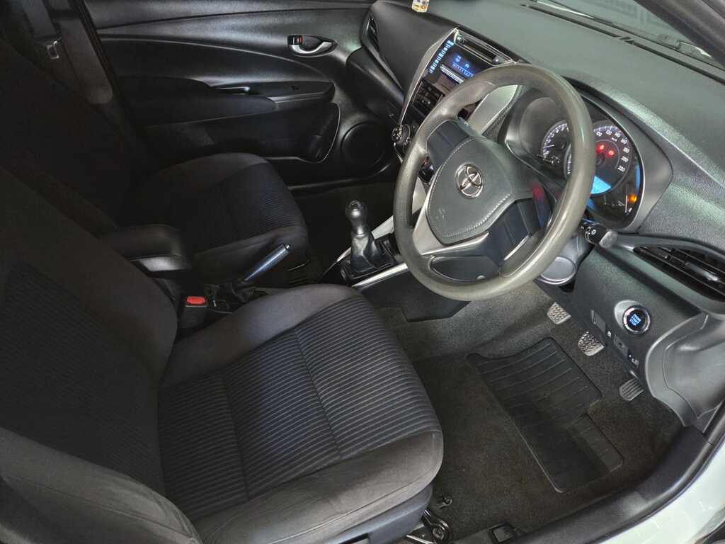 TOYOTA YARIS YARIS 1.5 Xi 5Dr - 7