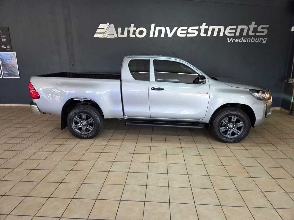 TOYOTA HILUX HILUX 2.4 GD-6 RB RAIDER A/T P/U E/CAB