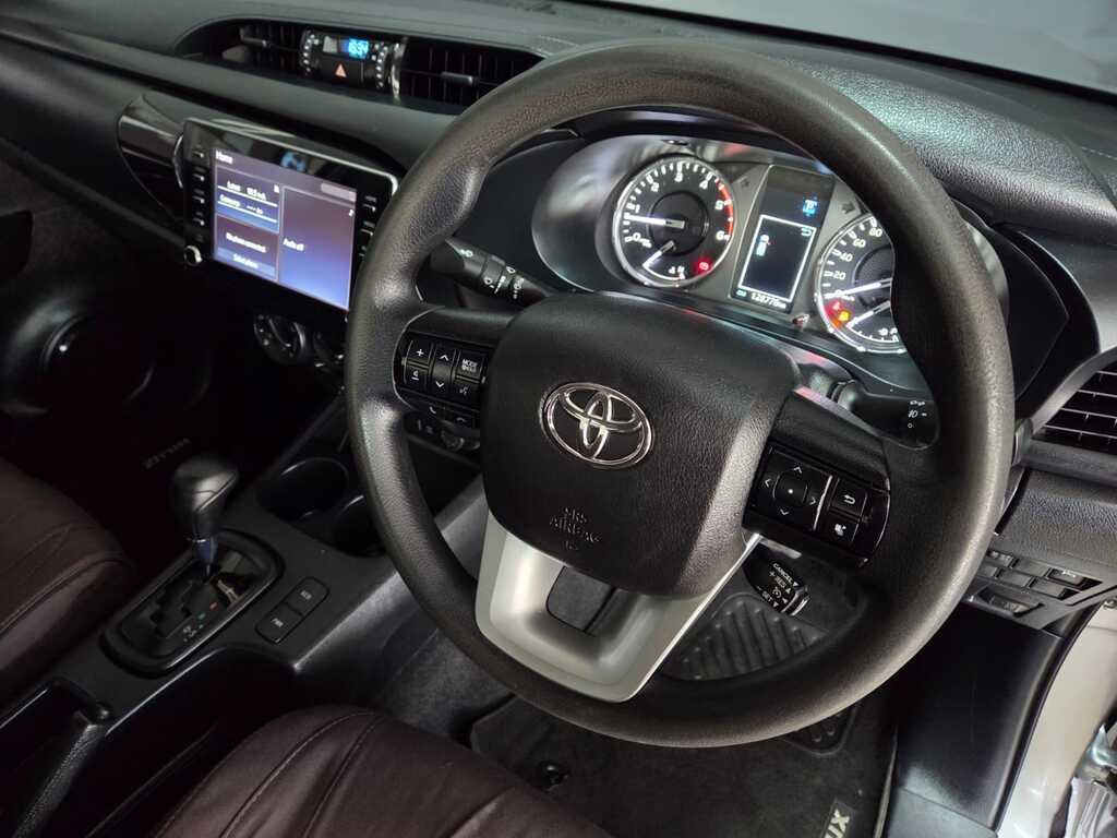 TOYOTA HILUX HILUX 2.4 GD-6 RB RAIDER A/T P/U E/CAB