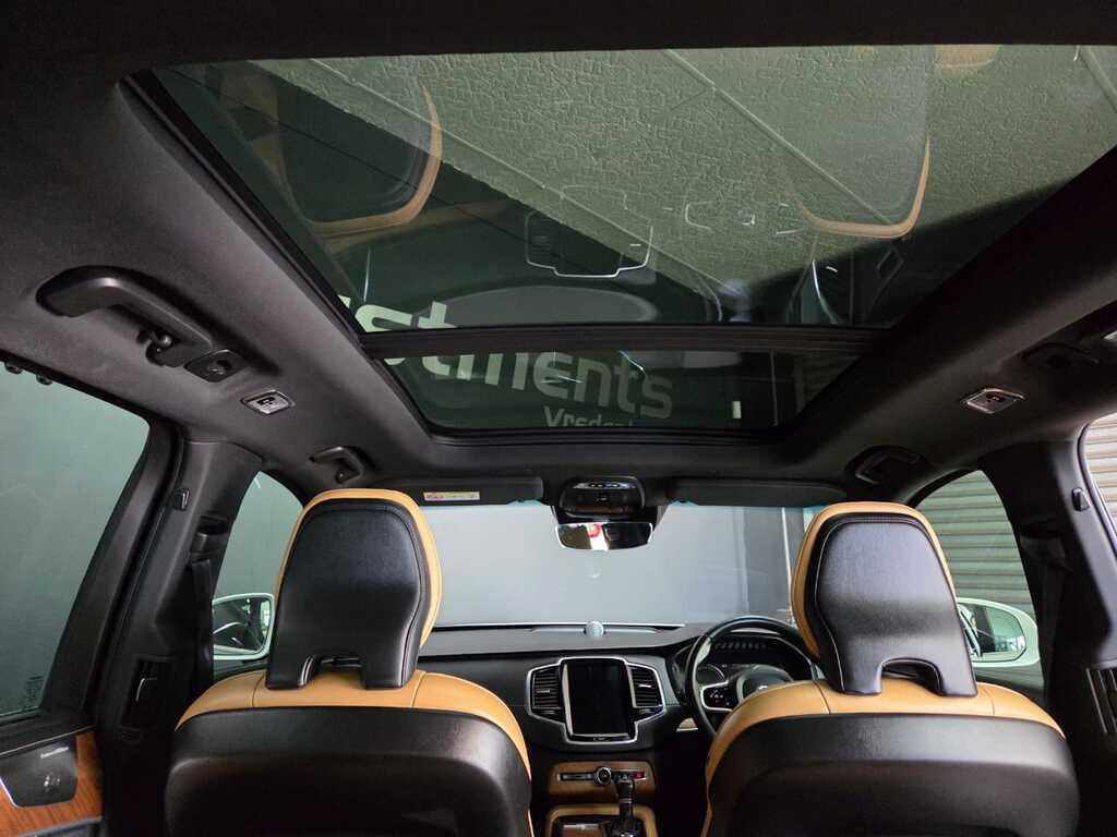 VOLVO XC90 XC90 D5 INSCRIPTION AWD 6 SEATER - 11