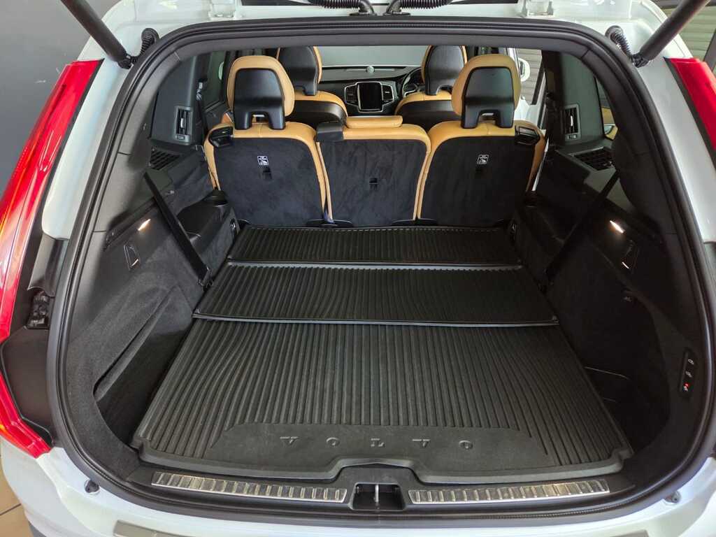 VOLVO XC90 XC90 D5 INSCRIPTION AWD 6 SEATER - 16