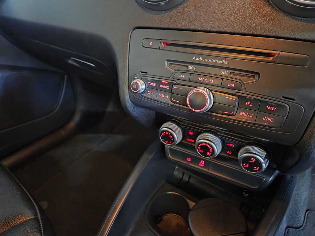 AUDI A1 A1 SPORTBACK 1.6 TDi  AMBITION - 6