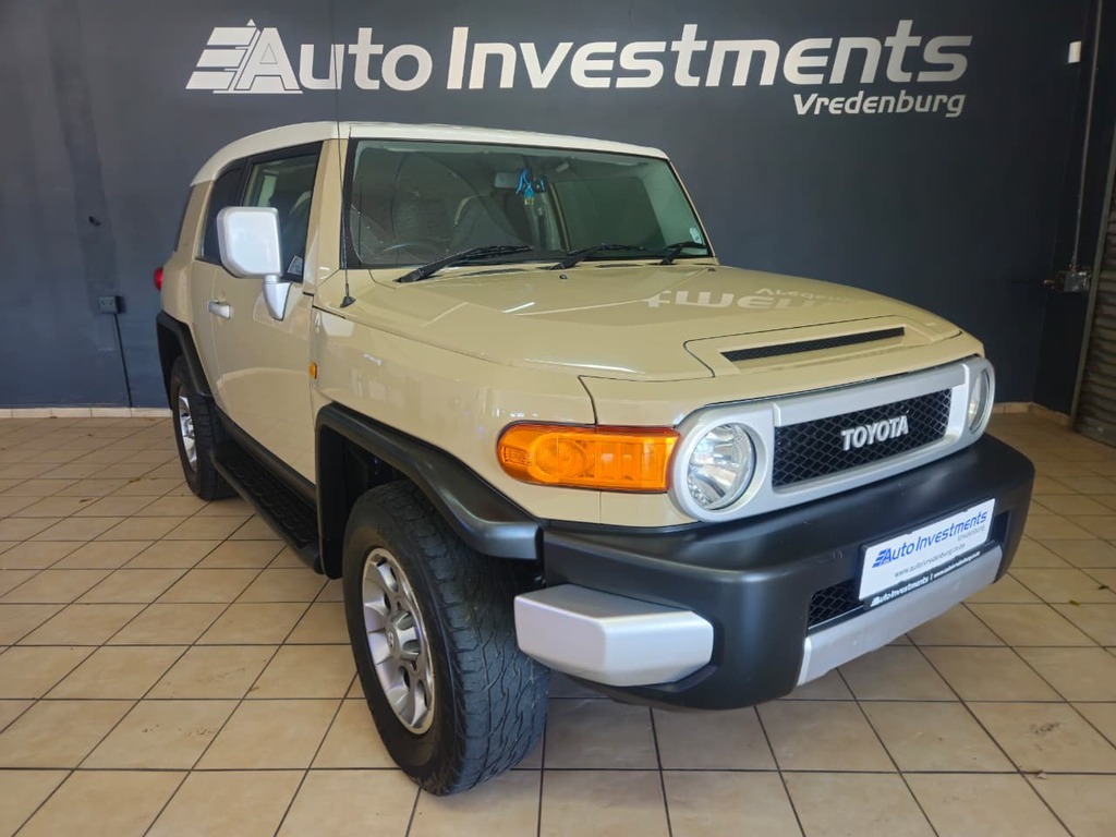 TOYOTA LANDCRUISER L/CRUISER FJ 4.0 V6 CRUISER - 1