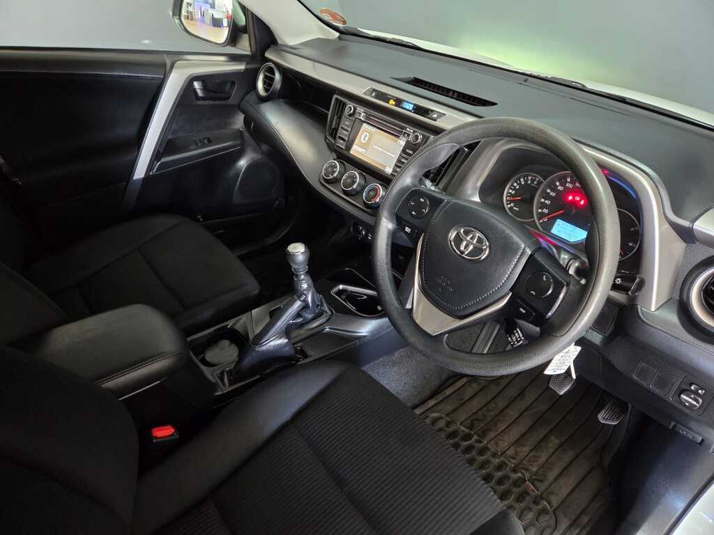 TOYOTA RAV 4 RAV4 2.2D GX - 8