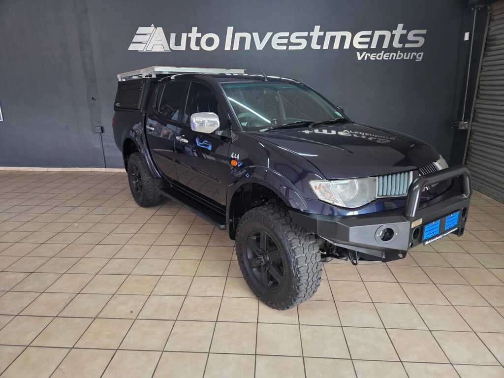 MITSUBISHI TRITON TRITON 3.2 DI-D 4X4 A/T P/U D/C - 1