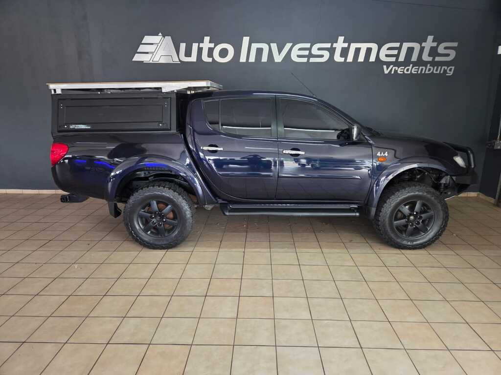 MITSUBISHI TRITON TRITON 3.2 DI-D 4X4 A/T P/U D/C - 2