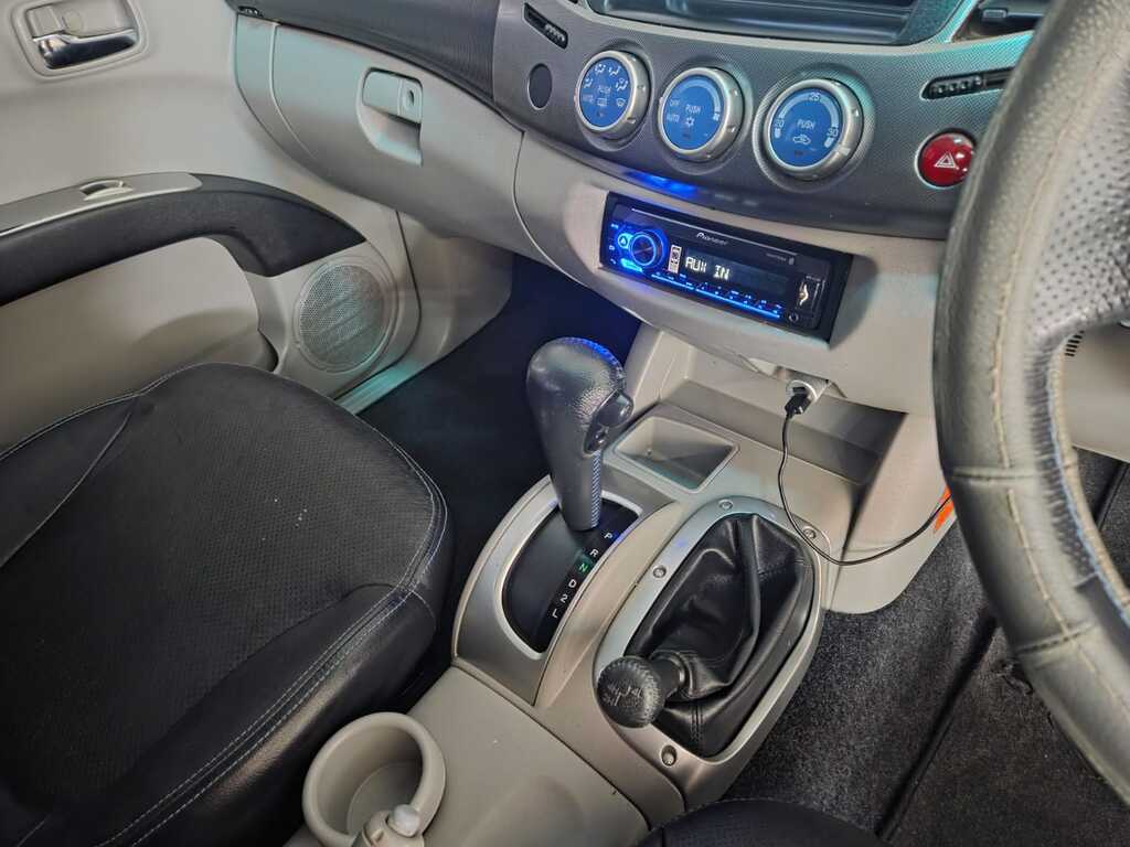 MITSUBISHI TRITON TRITON 3.2 DI-D 4X4 A/T P/U D/C - 7