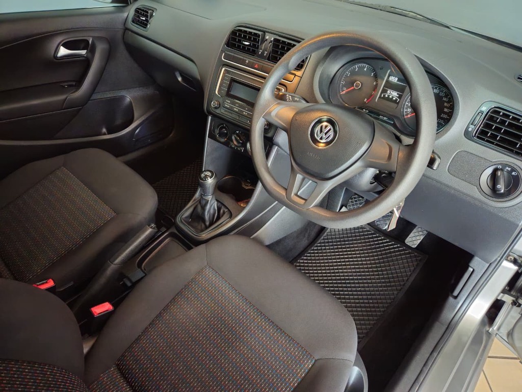 VOLKSWAGEN POLO VIVO POLO VIVO 1.4 TRENDLINE (5DR) - 6