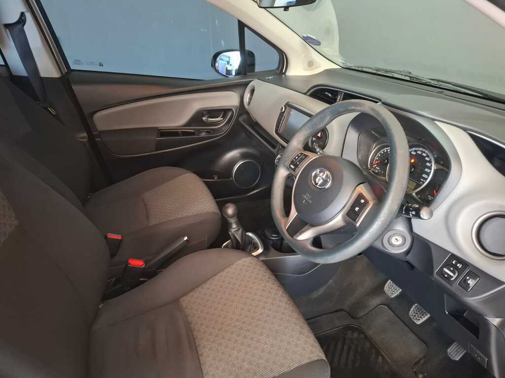 TOYOTA YARIS YARIS 1.0 XS 5Dr - 5