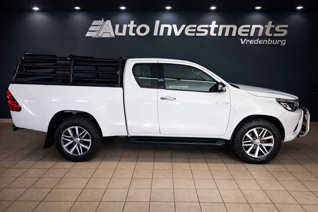 TOYOTA HILUX HILUX 2.8 GD-6 RB RAIDER A/T P/U E/CAB - 2