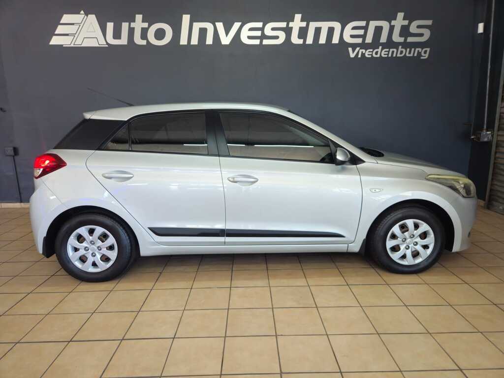 HYUNDAI i20 i20 1.2 MOTION