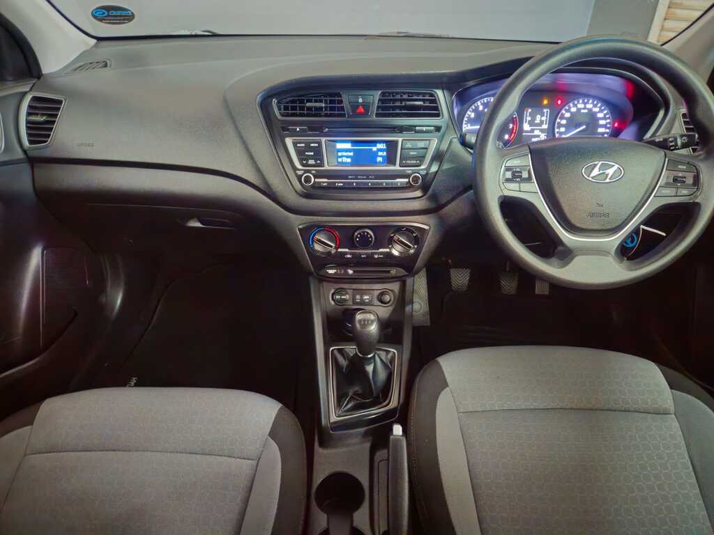 HYUNDAI i20 i20 1.2 MOTION