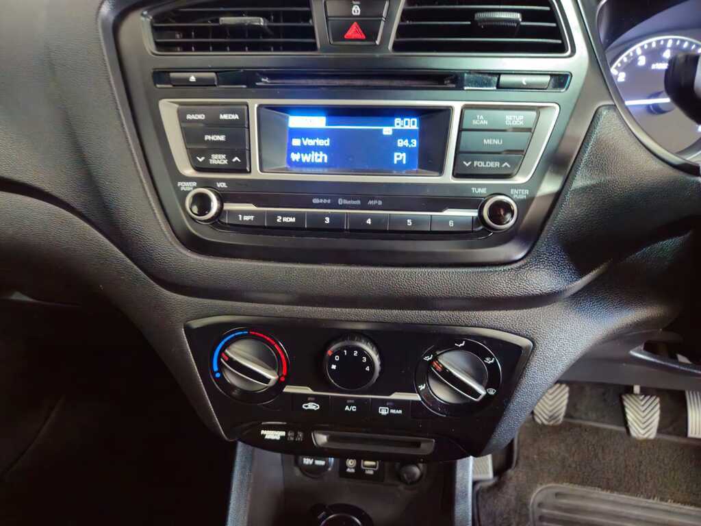 HYUNDAI i20 i20 1.2 MOTION