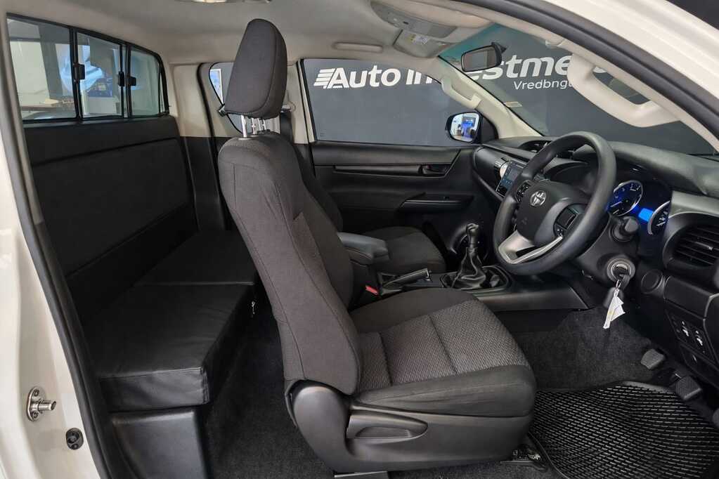 TOYOTA HILUX HILUX 2.4 GD-6 RB SRX P/U E/CAB - 5