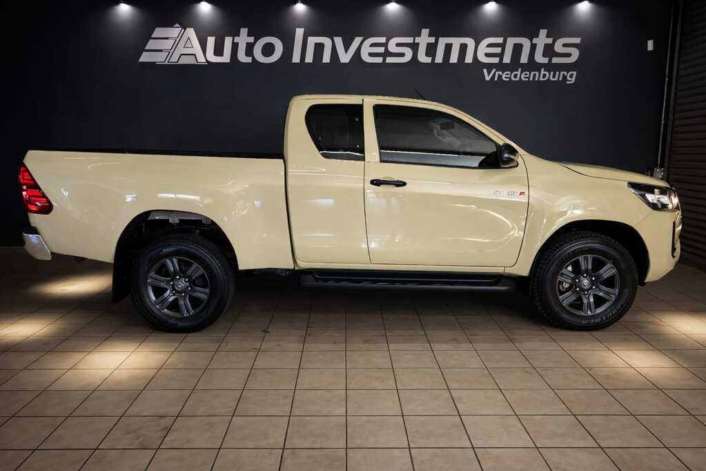 TOYOTA HILUX HILUX 2.4 GD-6 RB RAIDER A/T P/U E/CAB