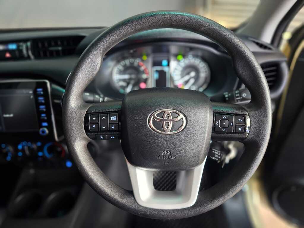 TOYOTA HILUX HILUX 2.4 GD-6 RB RAIDER A/T P/U E/CAB