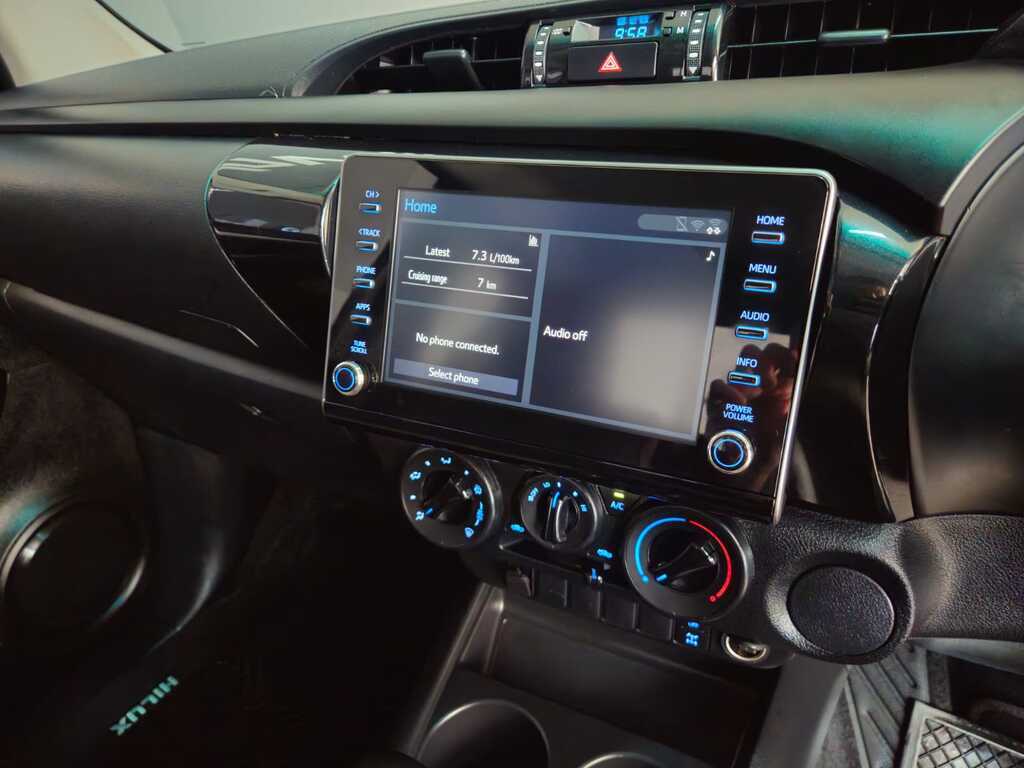 TOYOTA HILUX HILUX 2.4 GD-6 RB RAIDER A/T P/U E/CAB