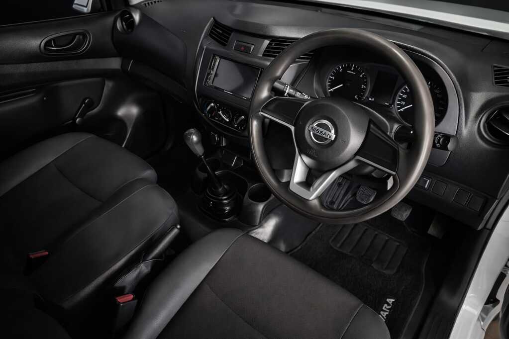 NISSAN NAVARA NAVARA 2.5DDTI XE S/C P/U