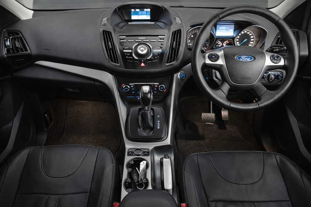 FORD KUGA KUGA 2.0 TDCI TREND AWD POWERSHIFT