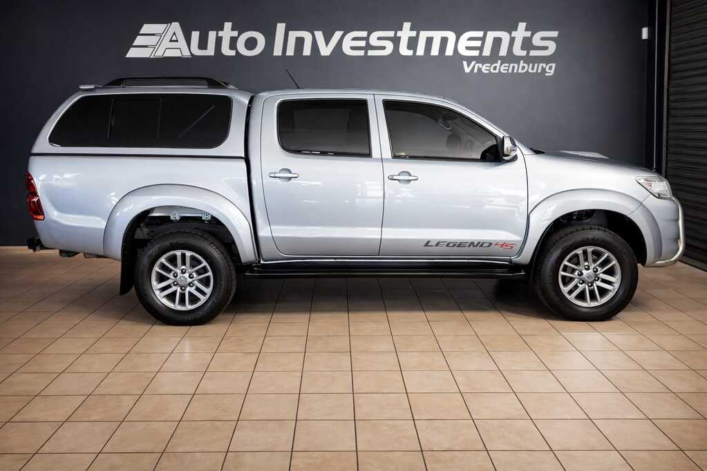 TOYOTA HILUX HILUX 2.5 D-4D LEGEND 45 R/B P/U D/C
