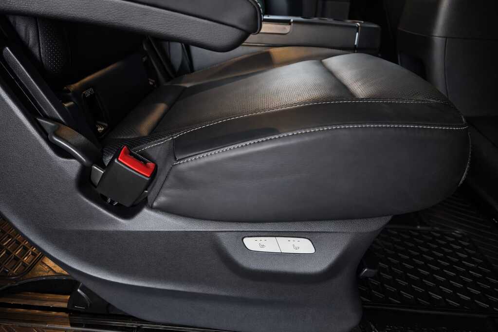 MERCEDES-BENZ V CLASS V300d EXCLUSIVE - 10