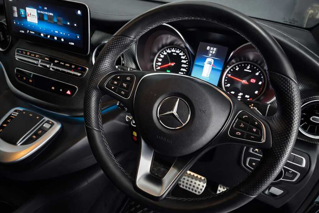 MERCEDES-BENZ V CLASS V300d EXCLUSIVE - 7