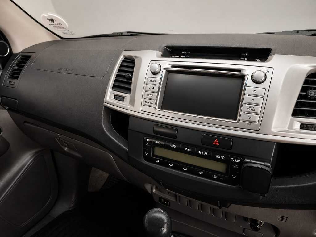 TOYOTA HILUX HILUX 3.0 D-4D RAIDER R/B P/U D/C