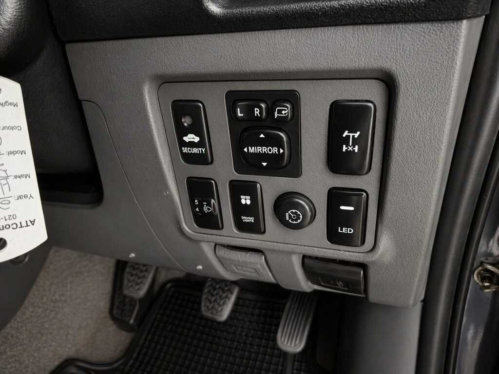 TOYOTA HILUX HILUX 3.0 D-4D RAIDER R/B P/U D/C