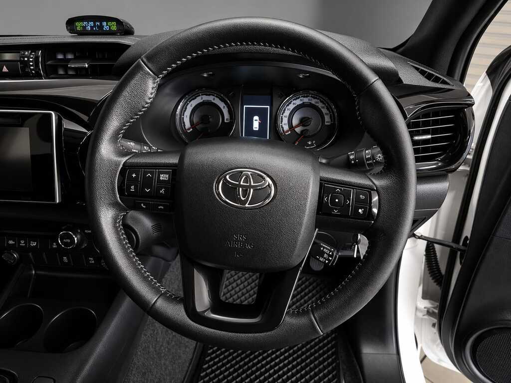 TOYOTA HILUX HILUX 2.8 GD-6 RB RAIDER A/T P/U D/C